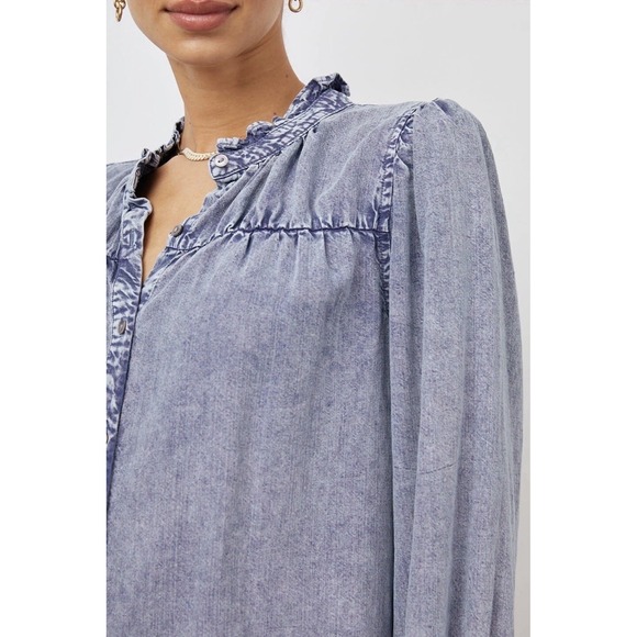 Rails Camille Top in Sapphire Acid Wash SZ MED Tencel Peasant Cottagecore Ruffle - Picture 2 of 10